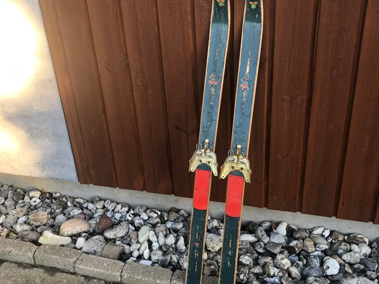 Billede 1 - SKI med STAVE, BØRNESKI