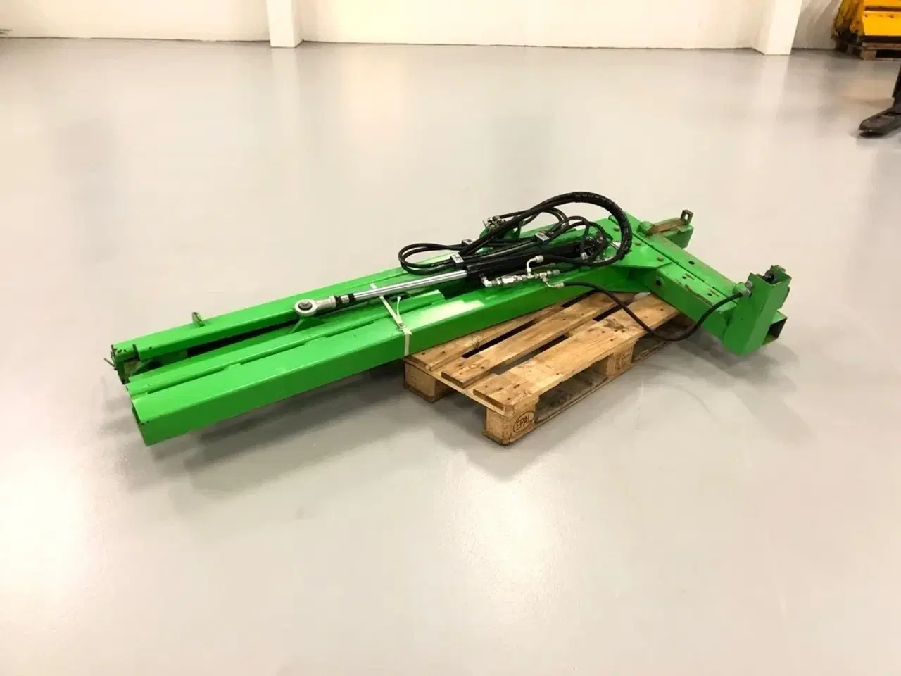 Billede 4 - Avant Halmrive