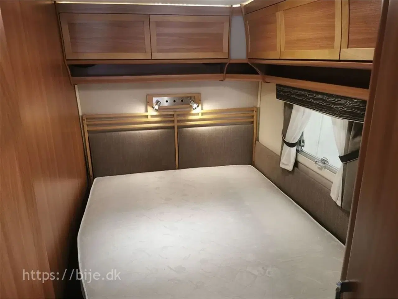 Billede 4 - 2012 - Kabe Royal 610 D XL XV 2 KS