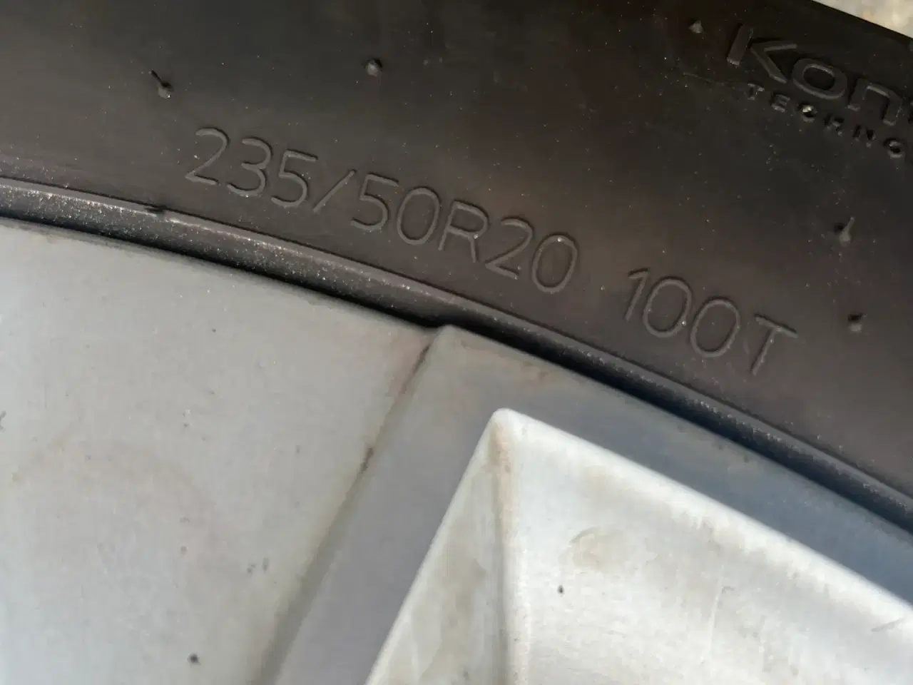 Billede 4 - 20” org. Skoda Enyaq sommerhjul