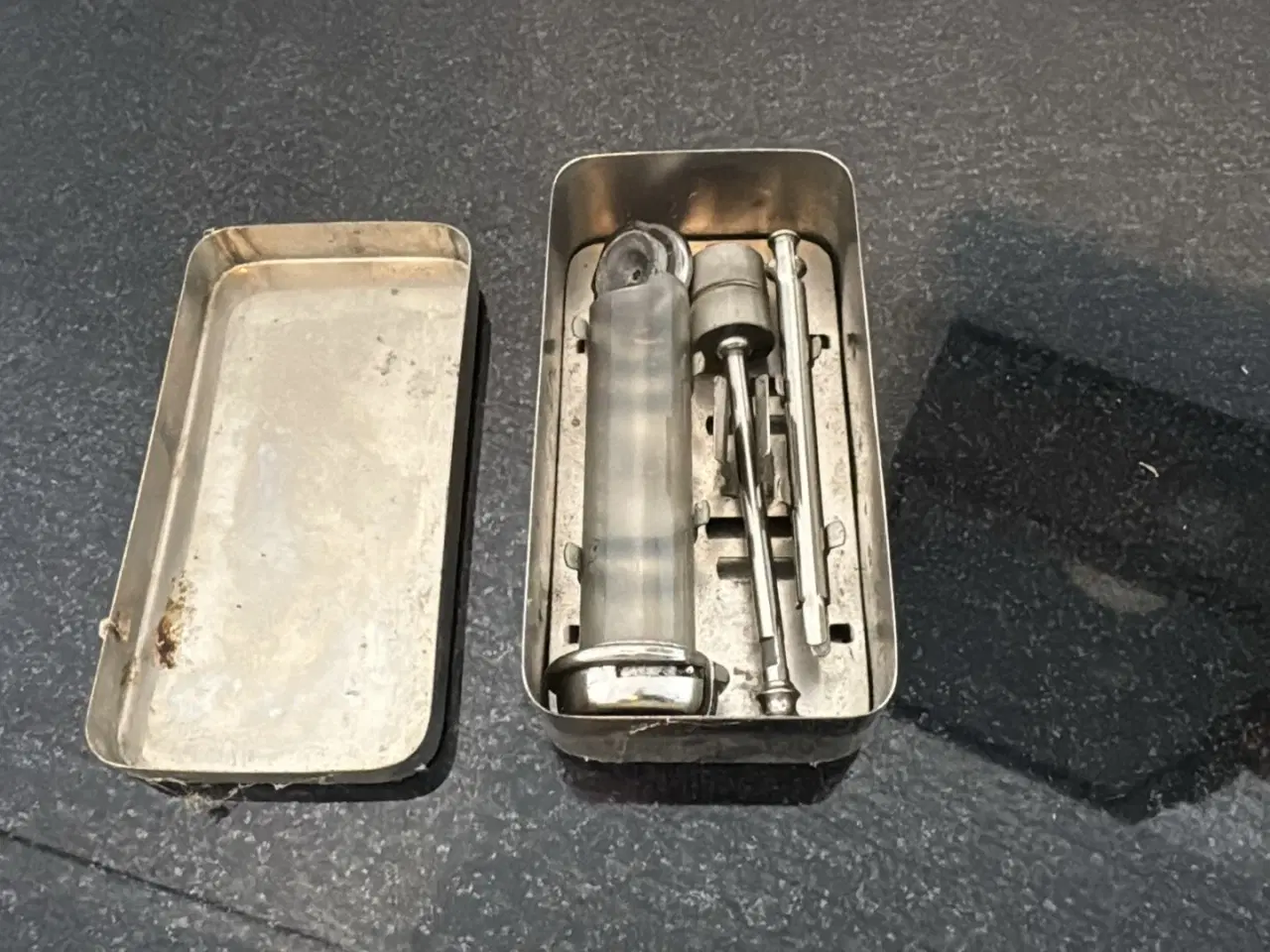 Billede 8 - Gamle metalkasser og cigarkasser
