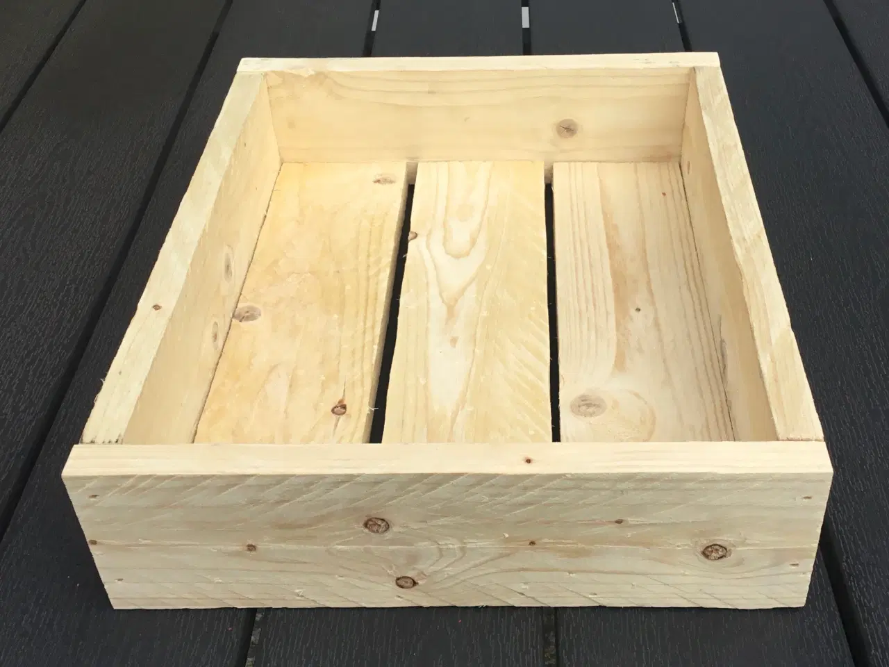 Billede 5 - Træ kasse / bakke 80 kr.  32,8 x 27