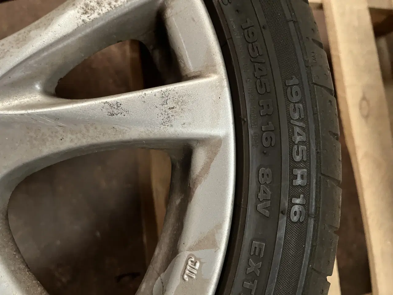 Billede 1 - Mazda 2  Alufælge