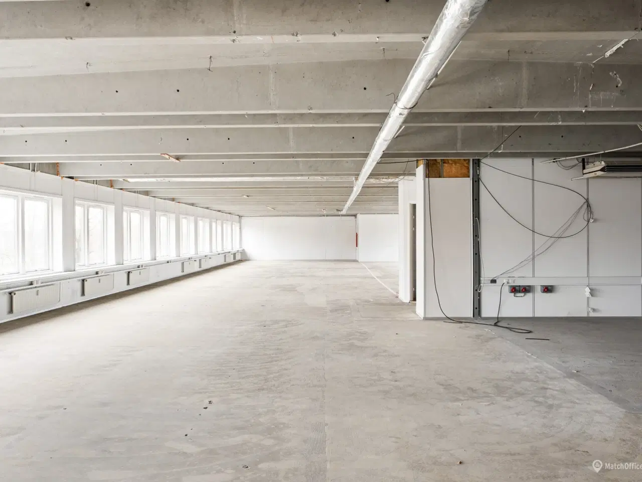 Billede 1 - Nyindrettet kontorlejemål på 812 m² – Gennemlyst kontorlejemål med god eksponering mod Stamholmen