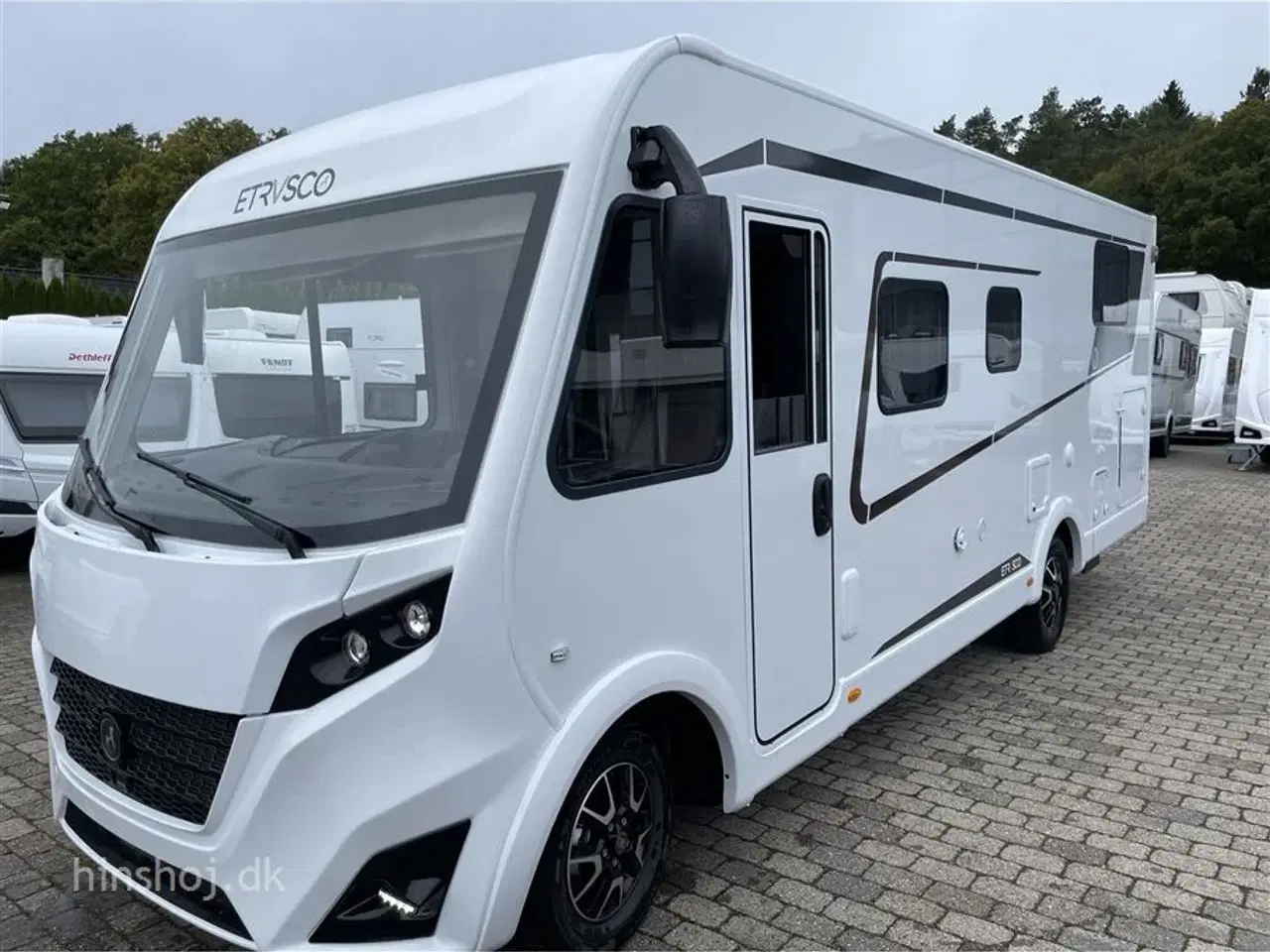 Billede 20 - 2023 - Hymer Etrusco I 7400 SBC   Etrusco Fuldintegreret Autocamper by Hymer – Komfort og Elegance fra Italien