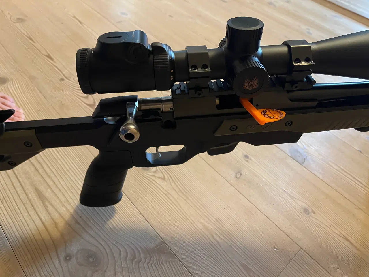 Billede 4 - Salonriffel TikkaT1x med Oryx skæfte