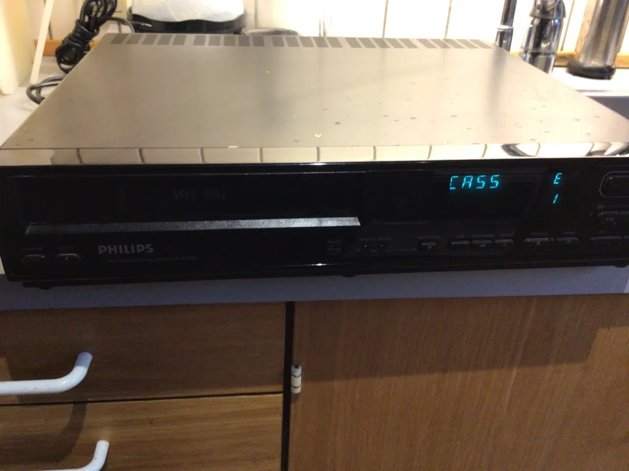 Billede 1 - ((( Philips videomaskine VR 6180/01  ))) 