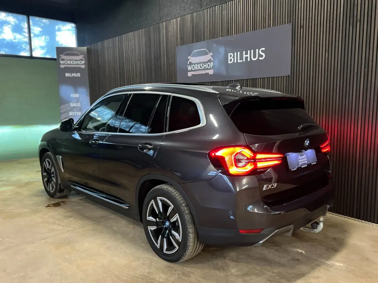 Billede 5 - BMW iX3  Charged Impressive