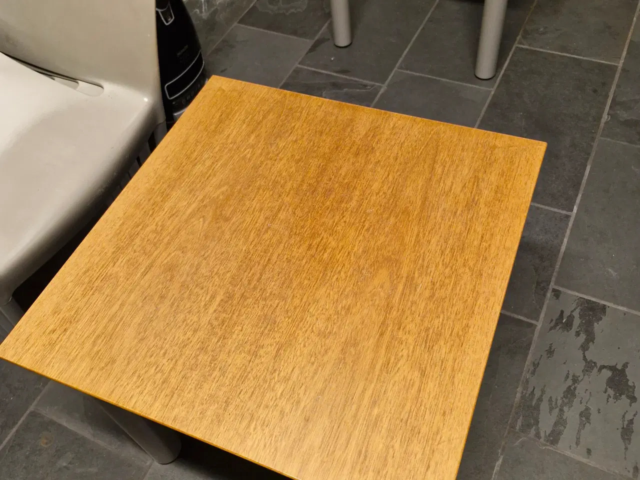 Billede 2 - 2 stk. sofaborde
