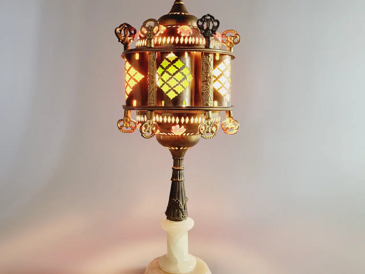 Billede 3 - ⭐️· Vintage Bordlampe i Messing med Onyxfod