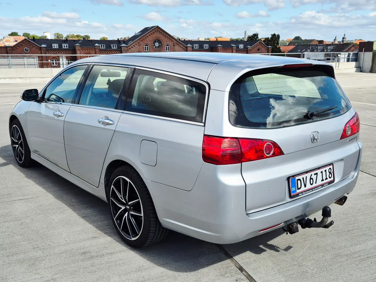Billede 2 - Honda Accord Nysynet pæn og velholdt 