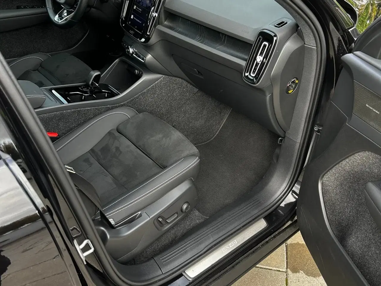 Billede 8 - Volvo EX40  Twin Black Edition
