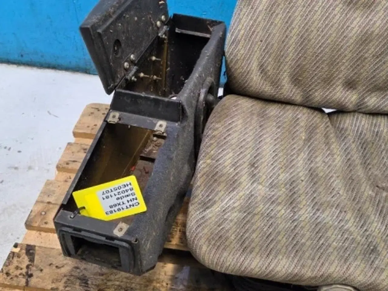 Billede 14 - New Holland TX68 Sæde 84021181