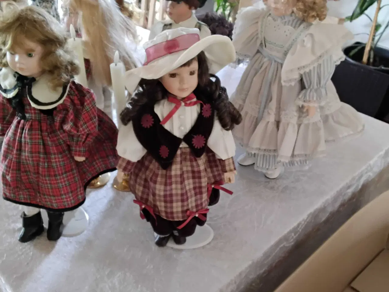 Billede 3 - Dukker  rigtigt mange fine 