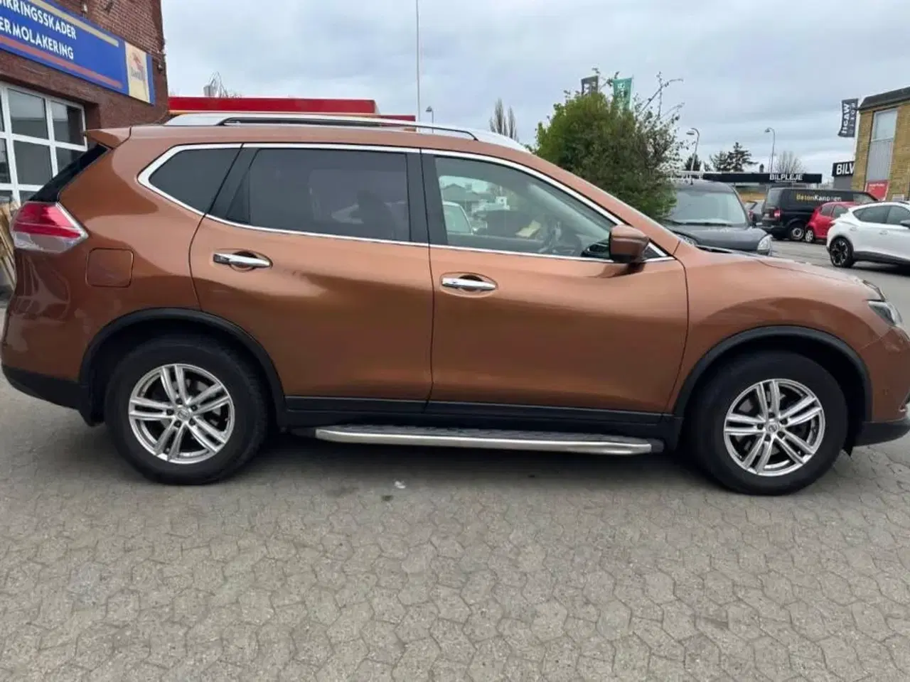 Billede 5 - 7 pers velholdt Nissan X-trail til salg