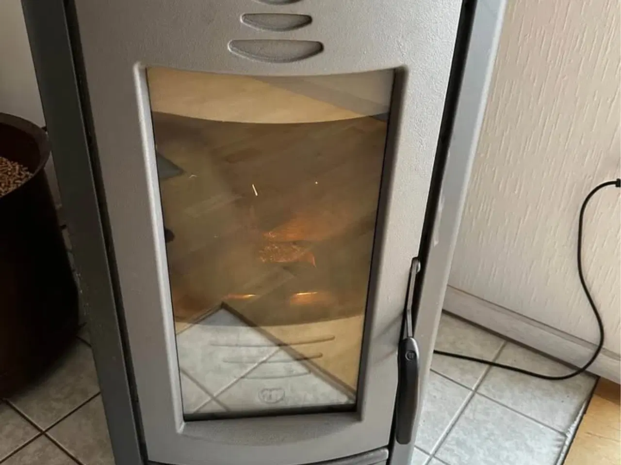 Billede 1 - Pillebrændeovn virker perfekt 