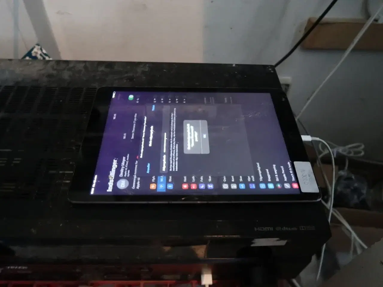 Billede 3 - Musikanlæg, IPad samt 5 stk. Bowers & Wilkins højtalere