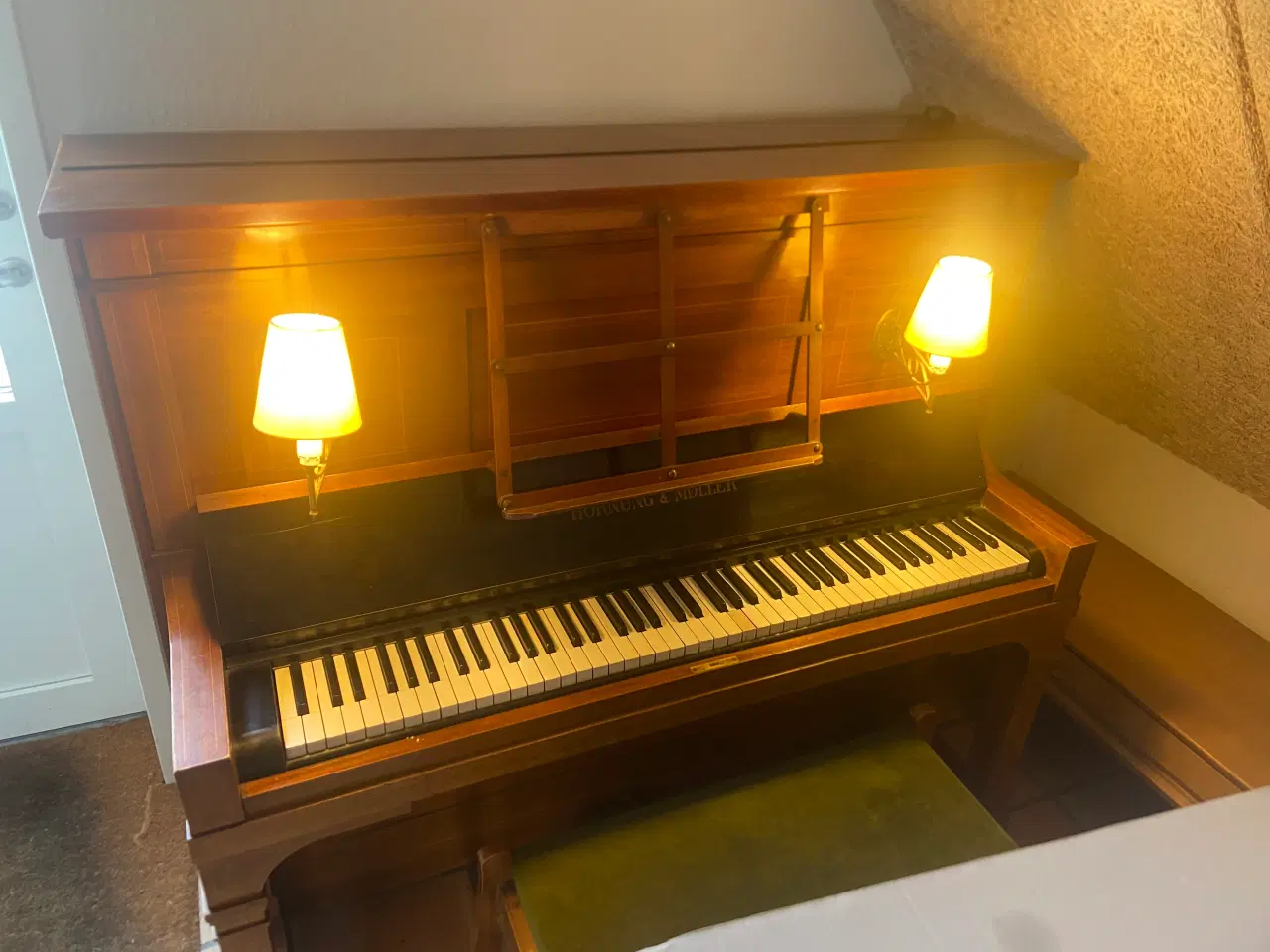 Billede 1 - Hornung og Møller klaver med bænk