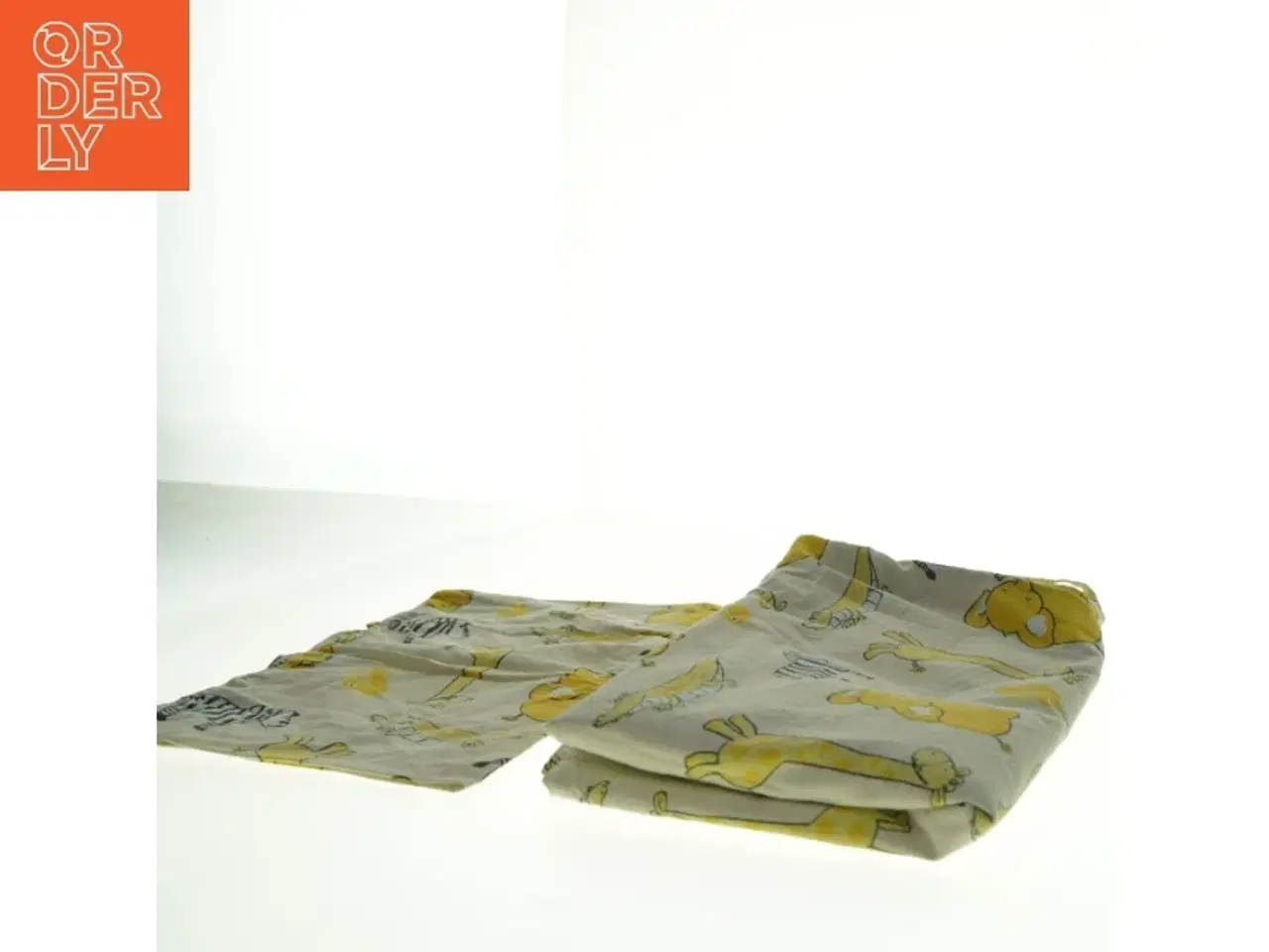 Billede 2 - Barnesengesæt med dyremønster (str. 85 x 130 cm)