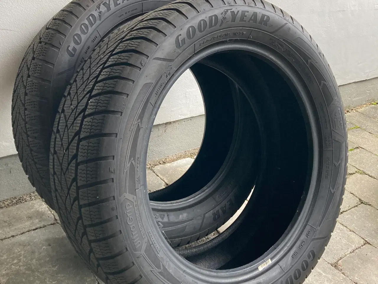 Billede 2 - Vinterdæk, Goodyear ultra grip