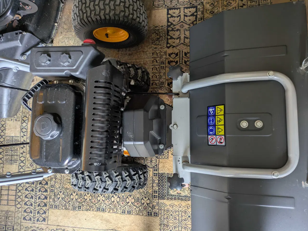 Billede 3 - Fejemaskine+opsamler+sneblad