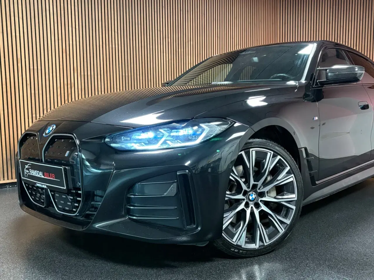 Billede 2 - BMW i4 eDrive40 Fully Charged M-Sport