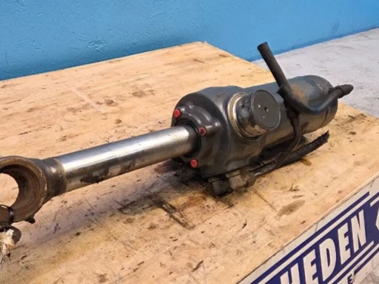 Billede 16 - New Holland LB115B Cylinder 87315529