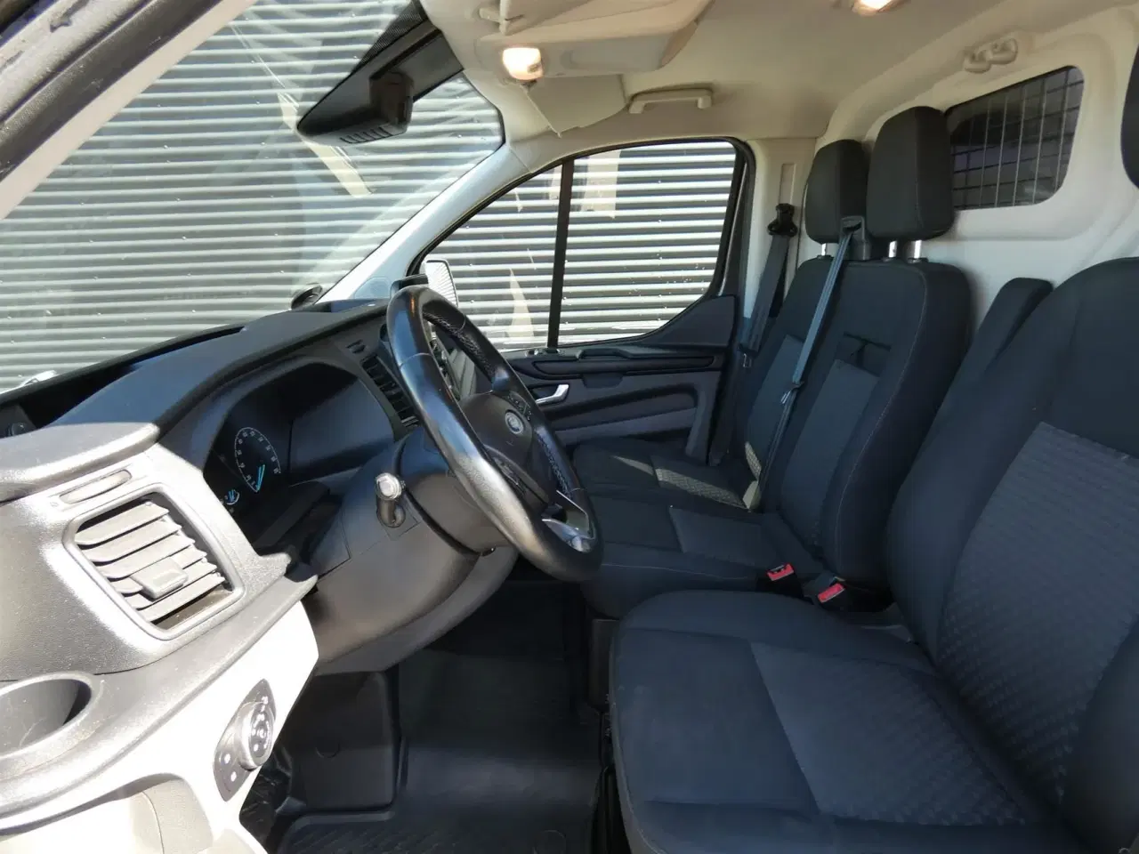 Billede 10 - Ford Transit Custom 300 L2H1 2,0 TDCi Trend 130HK Van 6g Aut.