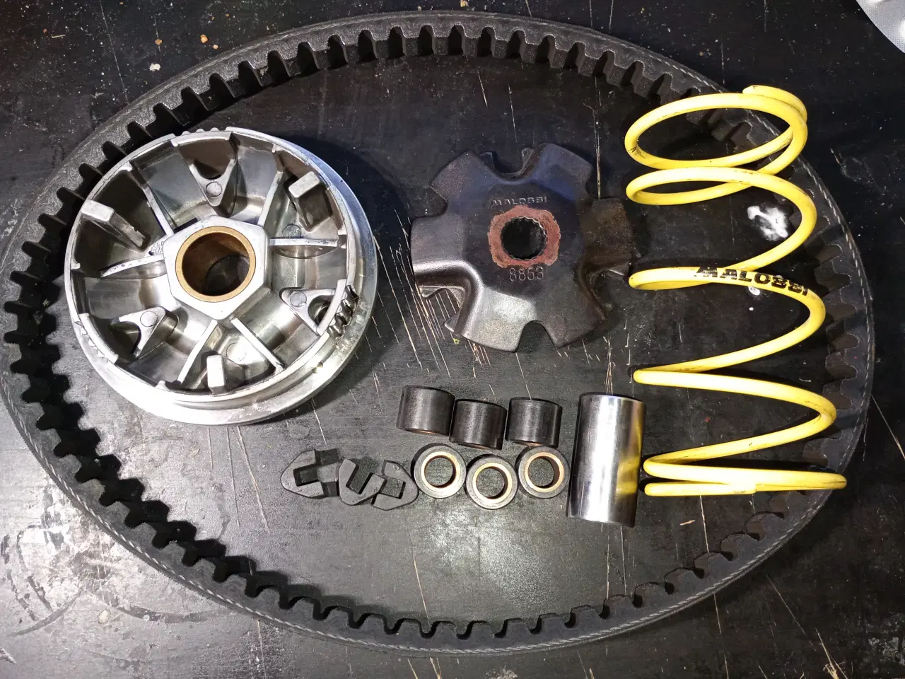 Billede 1 - Næsten ny Variator Malossi Multivar og Malossi kil