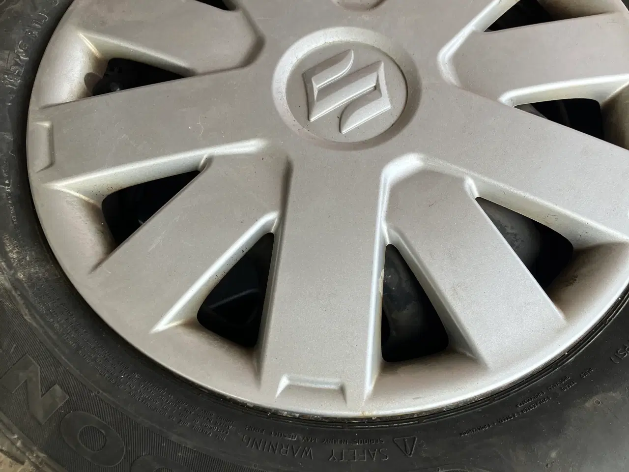 Billede 1 - Suzuki Liana komplet hjul