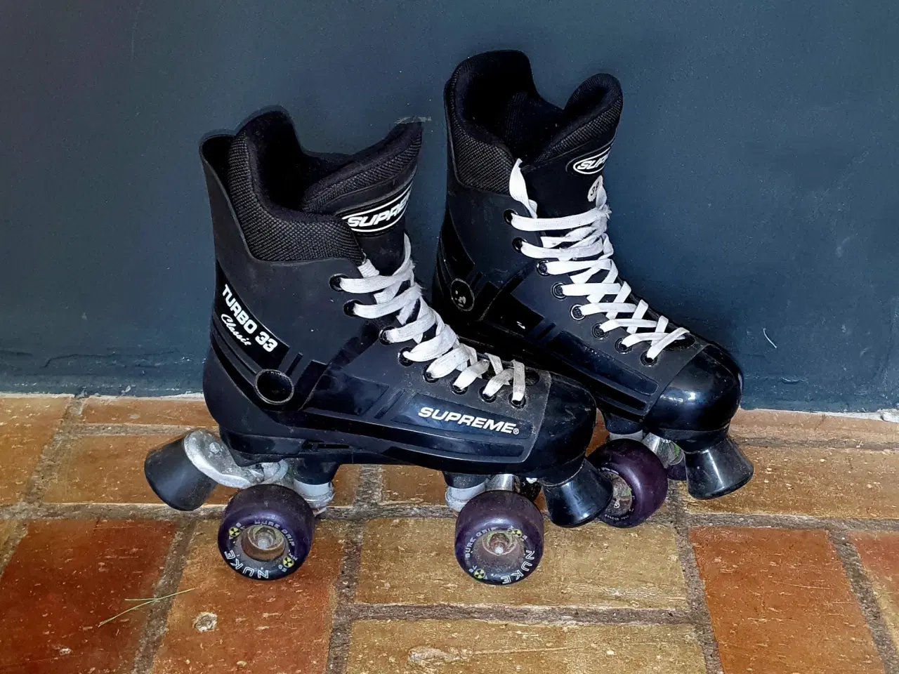 Billede 1 - Supreme Turbo 33 rulleskøjter 