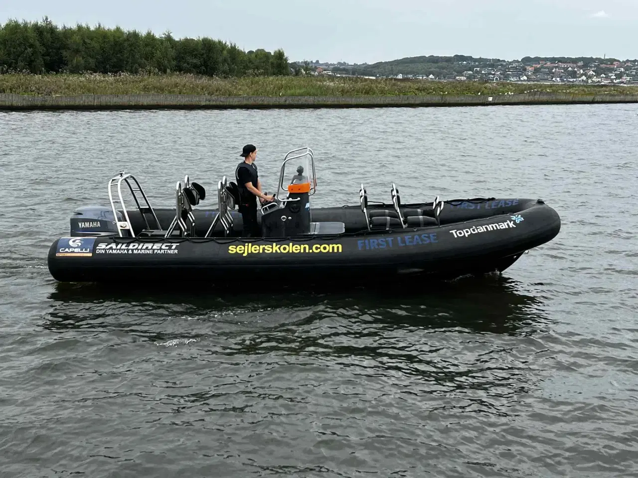 Billede 3 - CAPELLI 7,5 RIB med 200 hk Yamaha