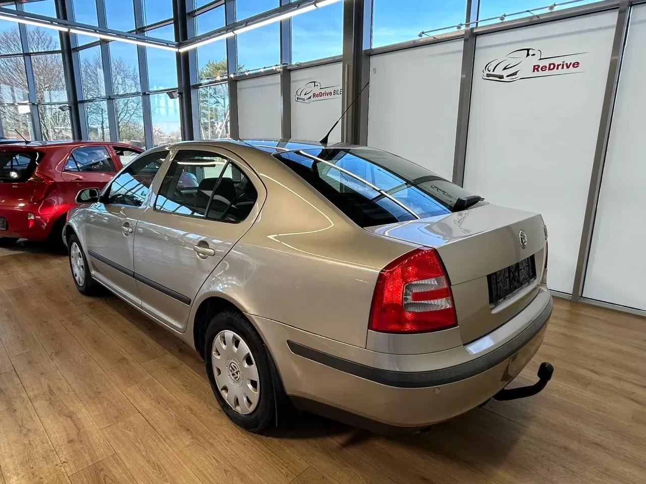 Billede 3 - Skoda Octavia 1,6 Tour 102HK 5d Aut.