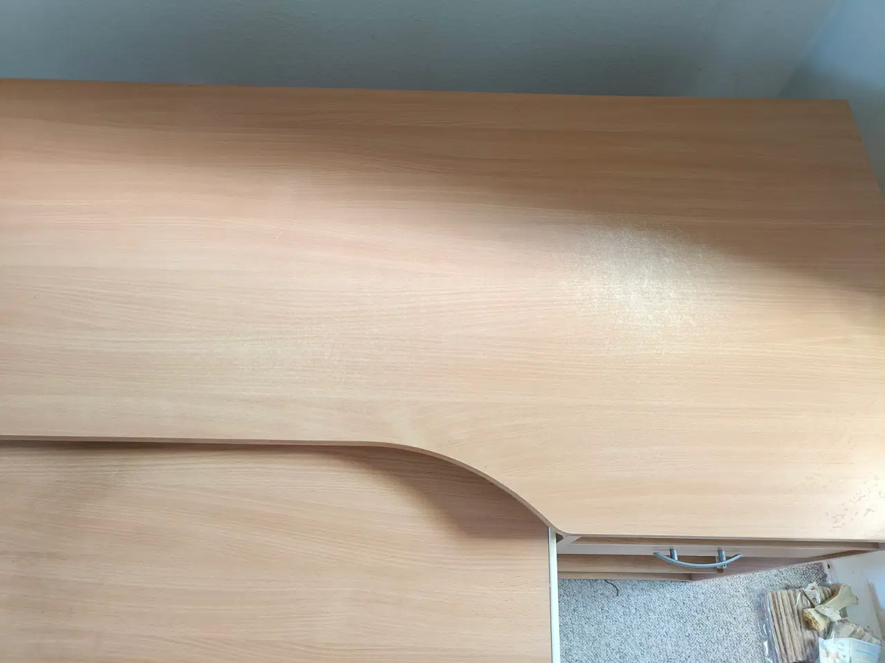 Billede 3 - Skrivebord med udtræk
