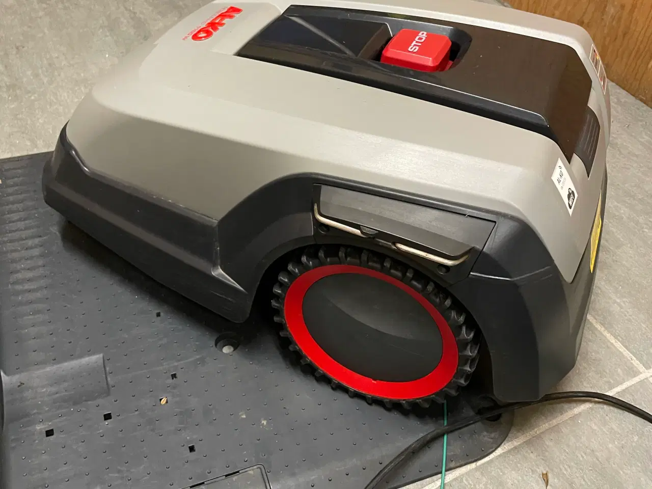 Billede 3 - Robotplæneklipper