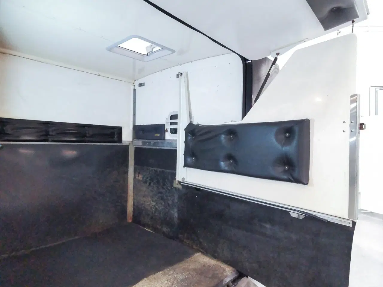 Billede 5 - Opel Movano 2,5 CDTi Db.Kab Hestetransport L3H2