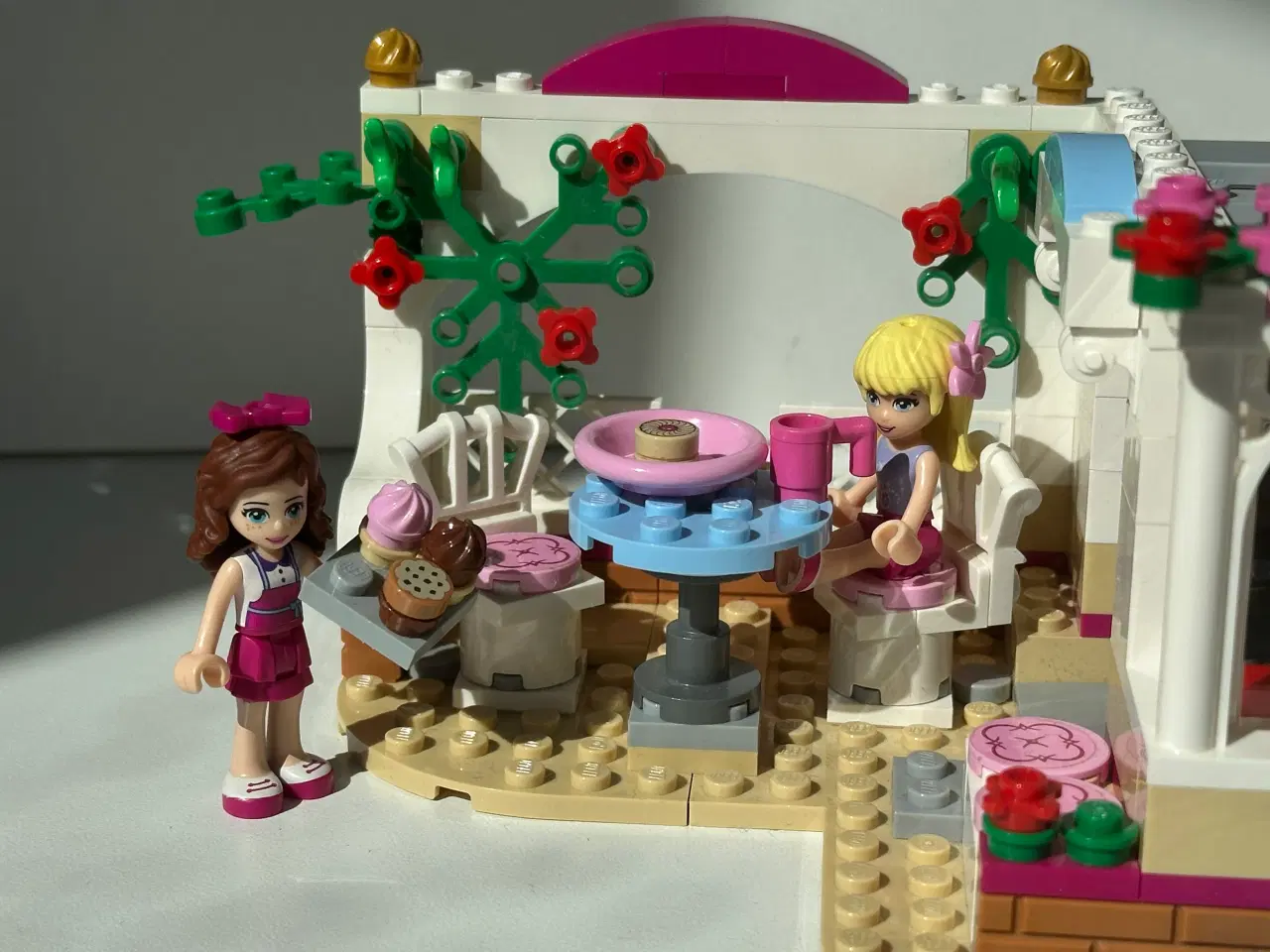 Billede 5 - LEGO Friends - Heartlake cupcake-café 41119