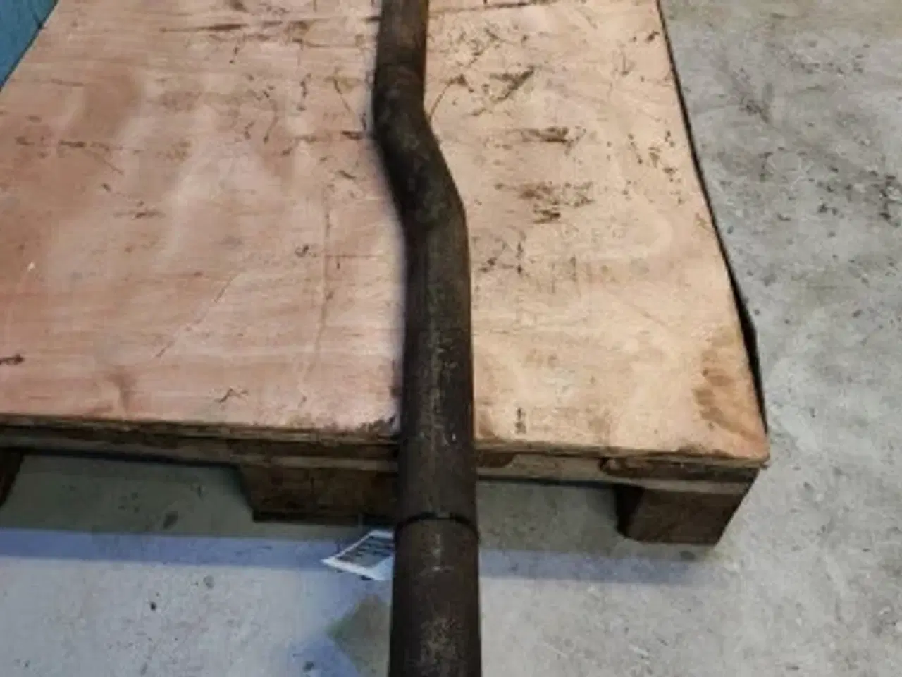 Billede 9 - Hydrema 906C Udstødningsrør 400790