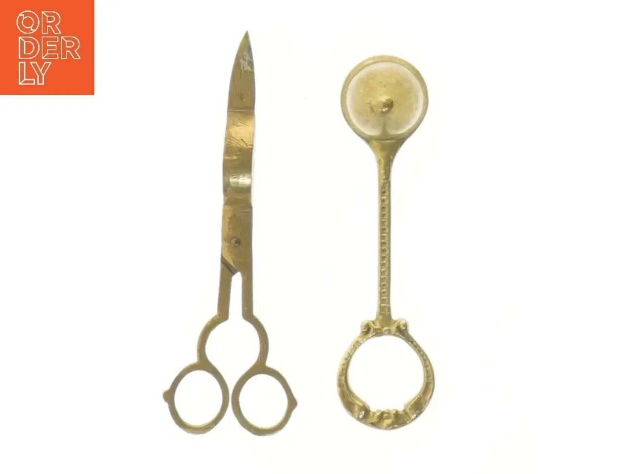 Billede 3 - Gammel lysesaks og lyseslukker i messing (str. 15 og 16 cm)