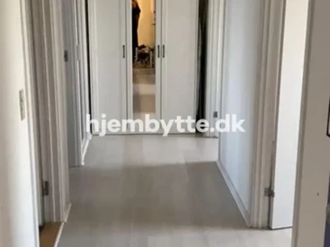 Billede 1 - Hjembytte - Gadelandet