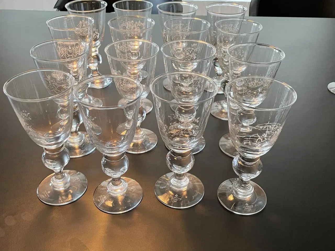 Billede 2 - HC Andersen vinglas fra Holmegaard