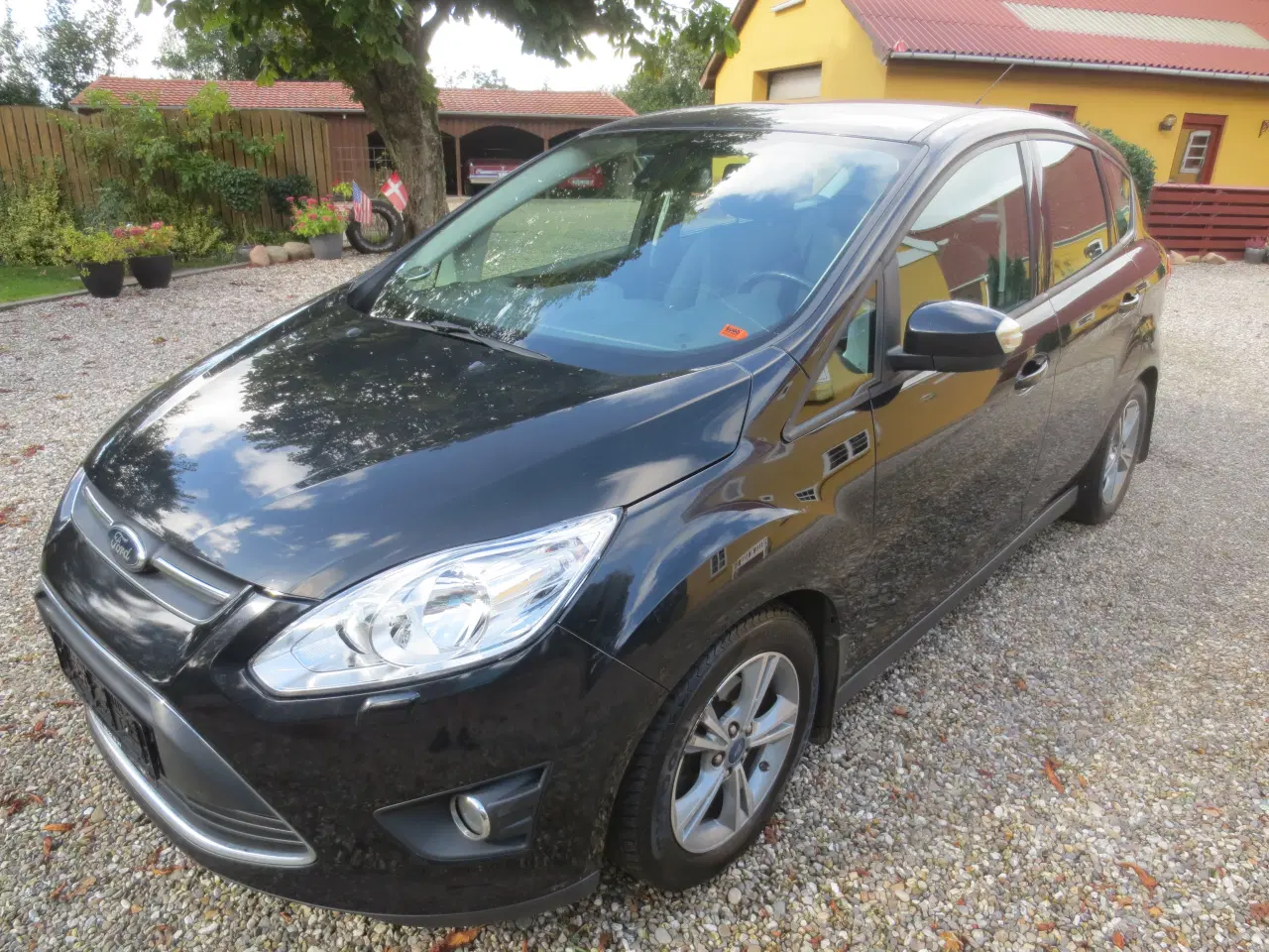 Billede 1 - Ford C-Max 1.0 ECO 125 Hk År 2015 Synet 2/23. 