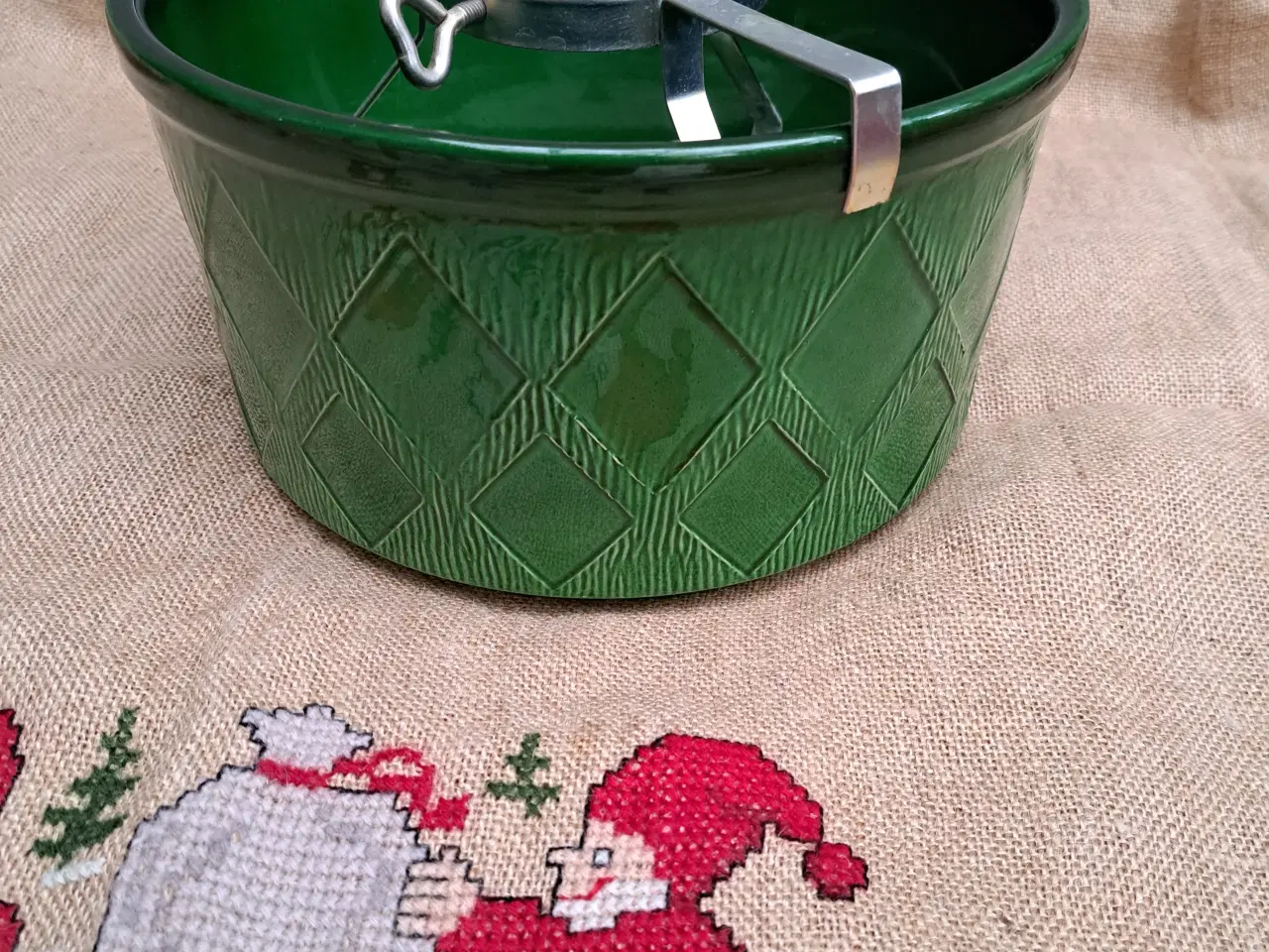Billede 1 - Juletræsfod 