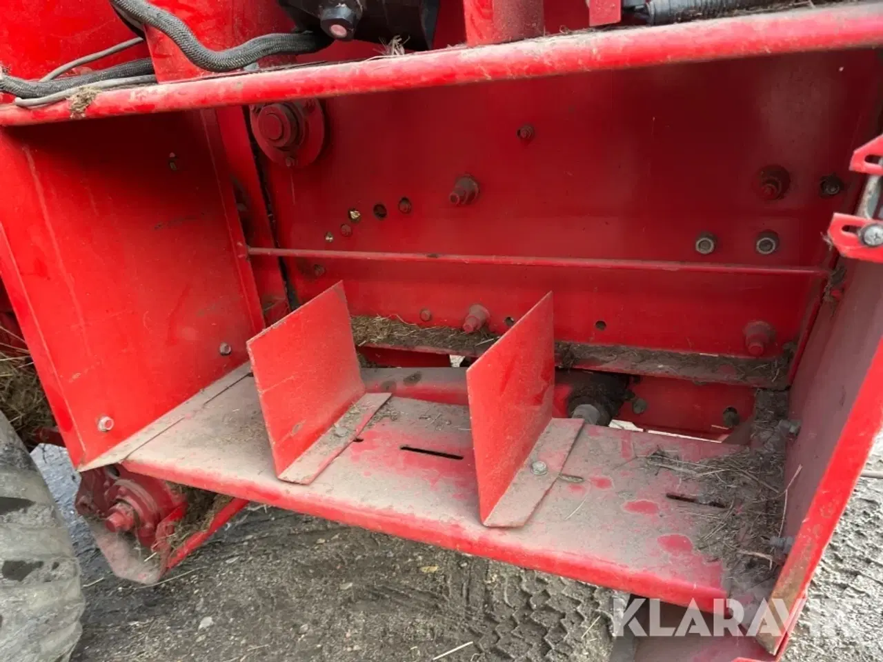 Billede 11 - Rundballepresser Massey Ferguson 146 RV