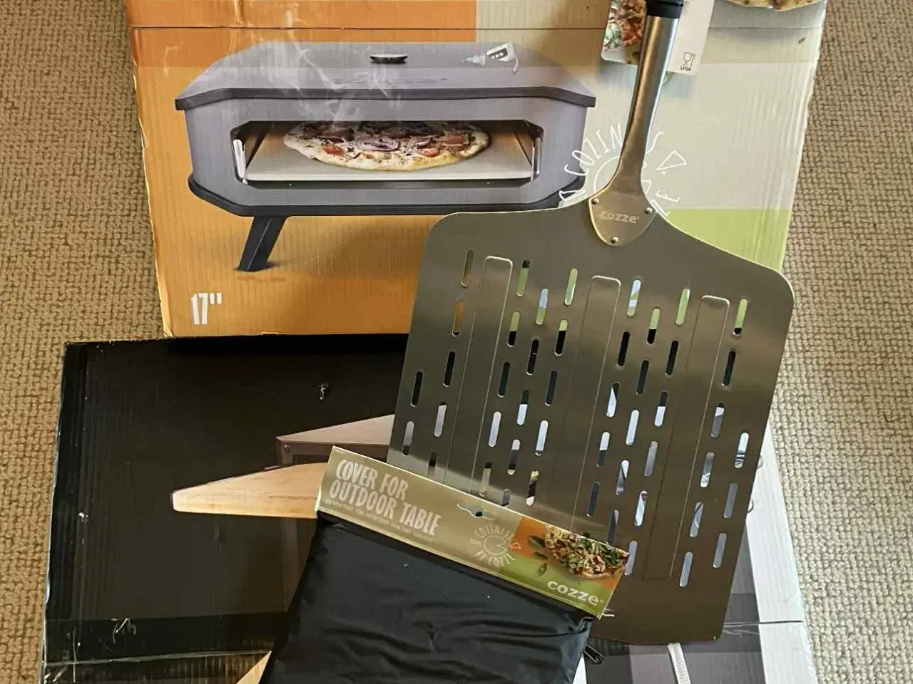 Billede 3 - COZZE Pizzaovn 17 tommer.   Til gas, med tilbehør.
