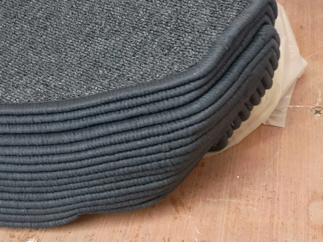 Billede 2 - 15 stk trappemåtter 