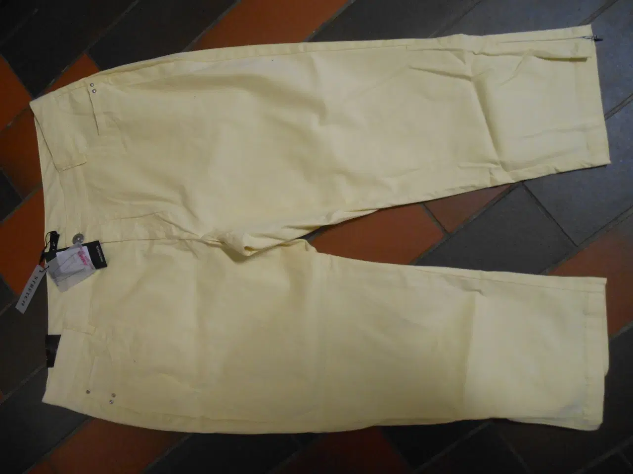 Billede 6 - Gerry Weber  Sommer Guldjakke 