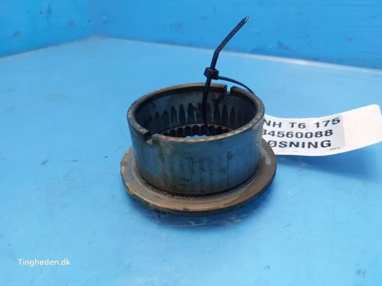 Billede 8 - New Holland T6 Bøsning 84560088