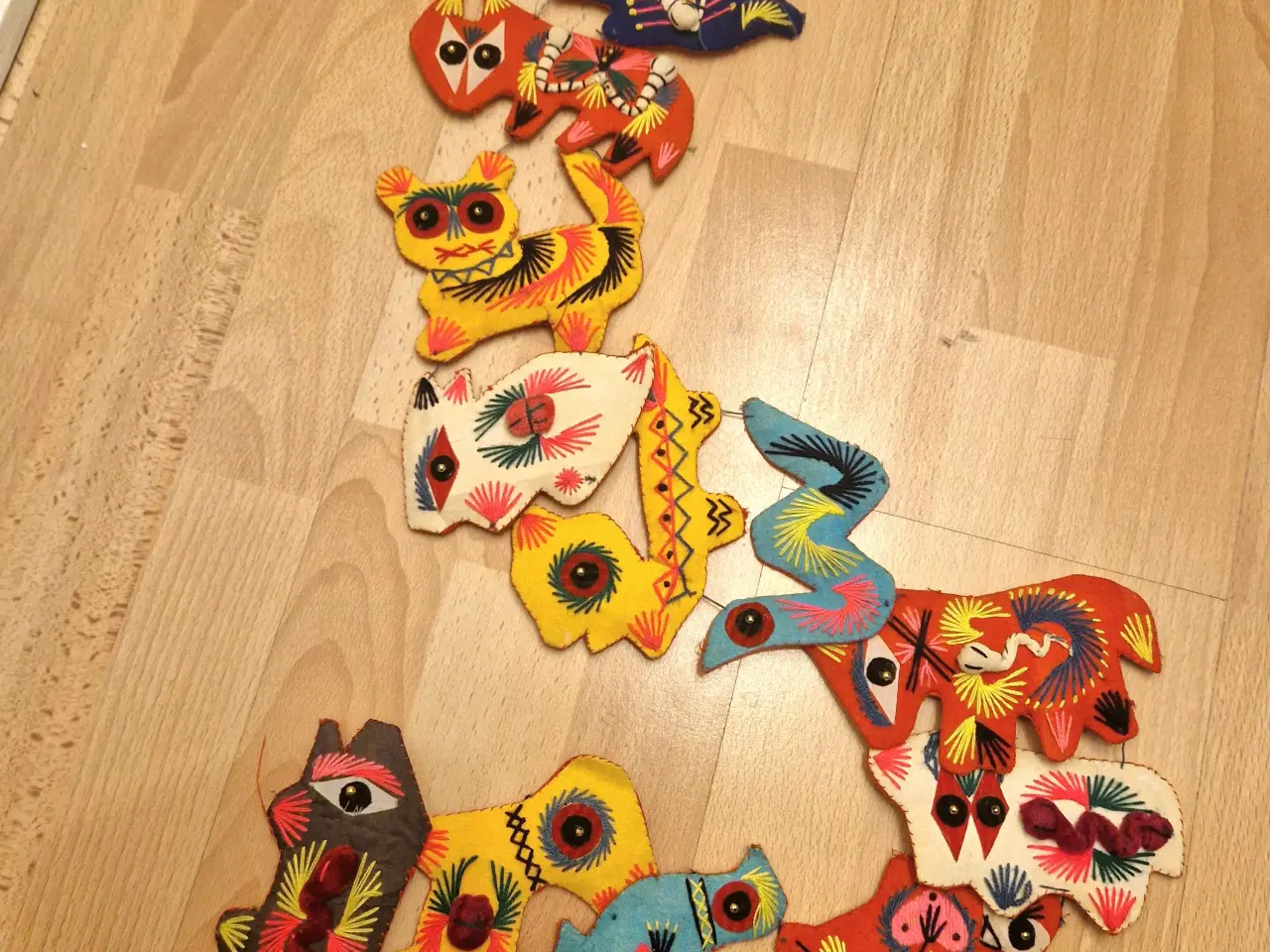 Billede 3 - Vintage kinesisk zodiac ophæng med 12 figurer