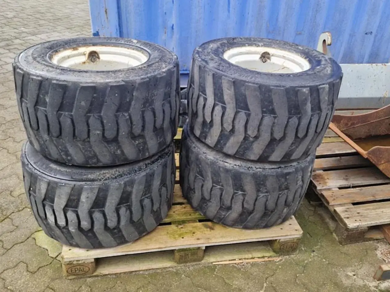 Billede 1 - - - - 31x15,50x15 SKD hjul